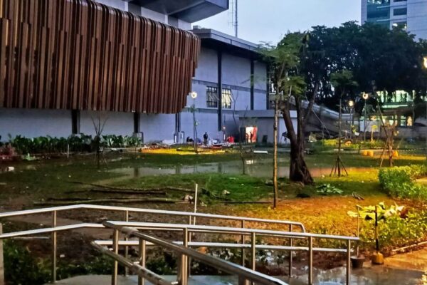 stasiun tanah abang (6) stasiun tanah abang (6)